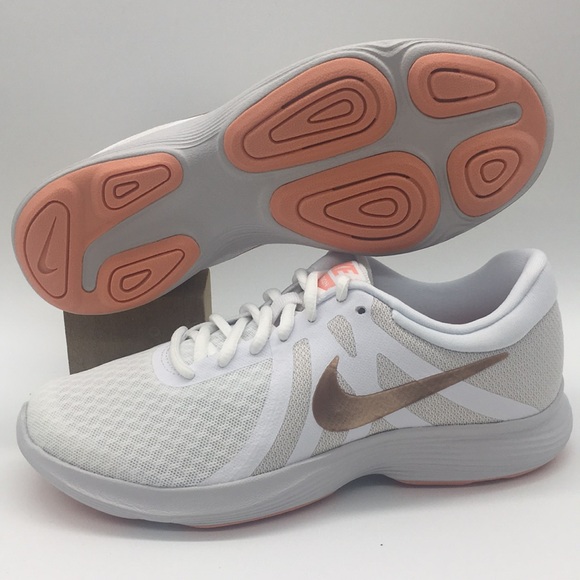 WMNS NIKE REVOLUTION 4 white/metallic red bronze - Picture 5 of 8